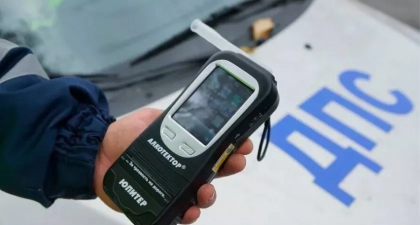 Инспектор ДПС просит дунуть в трубочку: что нужно обязательно знать, прежде чем согласиться – даже если вы трезвый