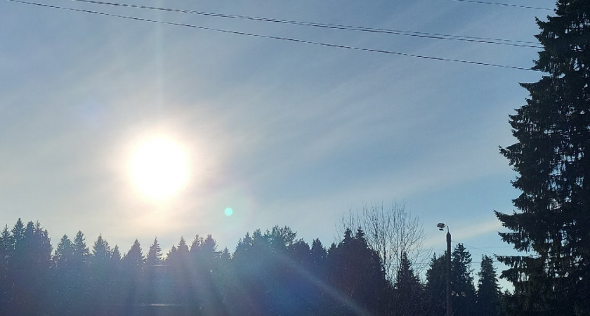 На Солнце зафиксирована мощнейшая за месяц вспышка