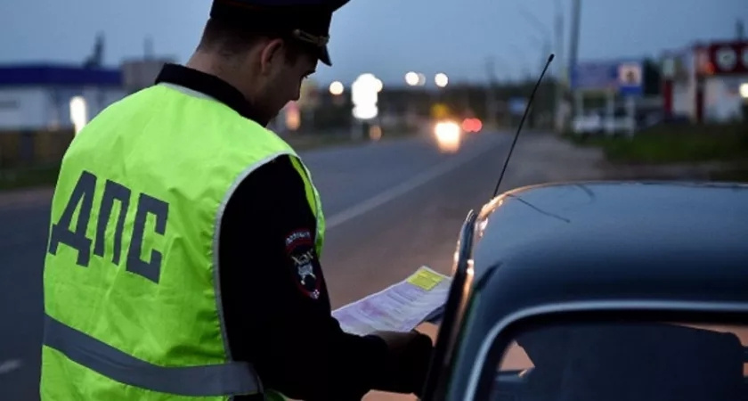 Массовые проверки водителей стартовали на дорогах Кировской области