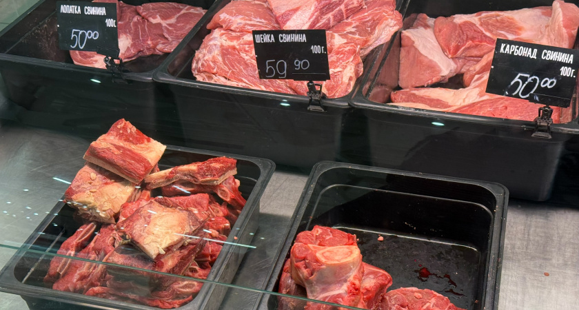 Купил свинину в «Светофоре» и получил «вату», которую есть не стала даже собака