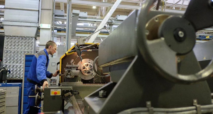 Власти Кировской области учредили звание заслуженного работника промышленности