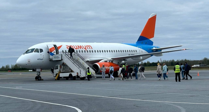 В аэропорту Победилово прокомментировали экстренное возвращение самолета в Киров