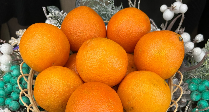 Мандариновую кожуру заливаю уксусом - и не нарадуюсь своей хитрости: лучший совет для хозяек