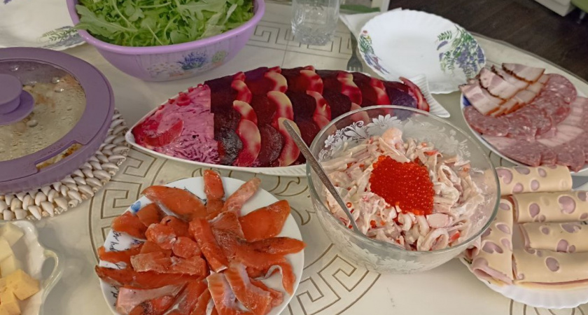 Поменяла порядок слоев в салате "Селедка под шубой" и не могу нарадоваться - все гости в восторге. Классный рецепт 