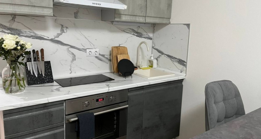 Мудрые хозяйки перед отъездом кладут бумагу в раковину - и вот зачем. Гениальная хитрость, о которой многие и не догадываются 