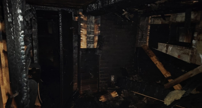 Восемь спасателей выезжали на место пожара в Кирово-Чепецком районе