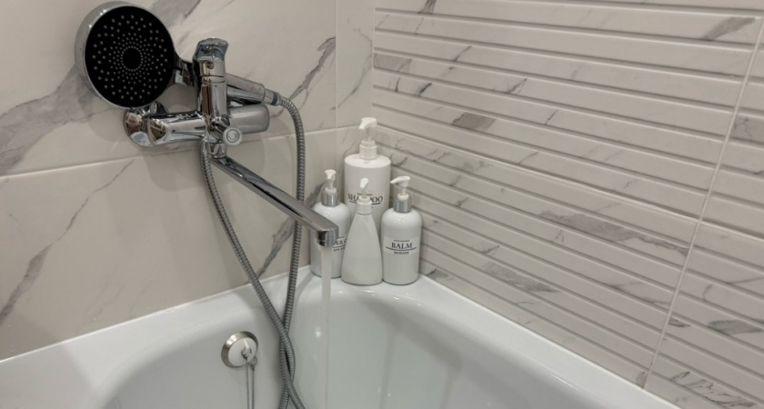 Душевая лейка сверкает - от извести и следа нет: вот как правильно почистить