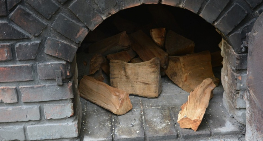 Так топить печь никогда нельзя: 5 критических ошибок - из-за них и случаются пожары