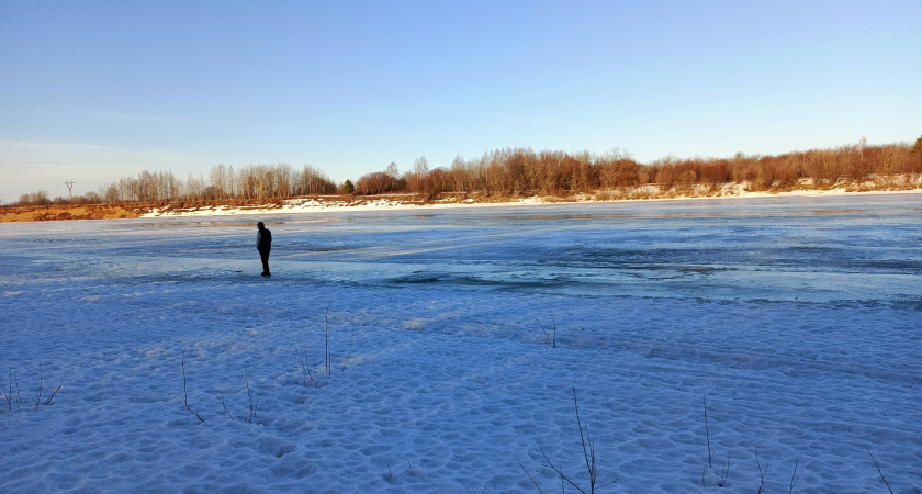 В Кирово-Чепецке установили запрет выхода на лед