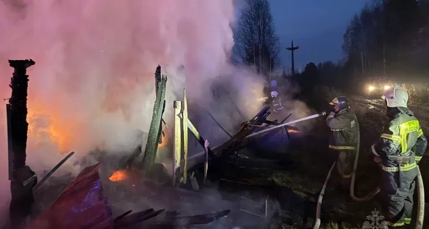 В Вятскополянском районе пожарные ликвидировали возгорание в гараже