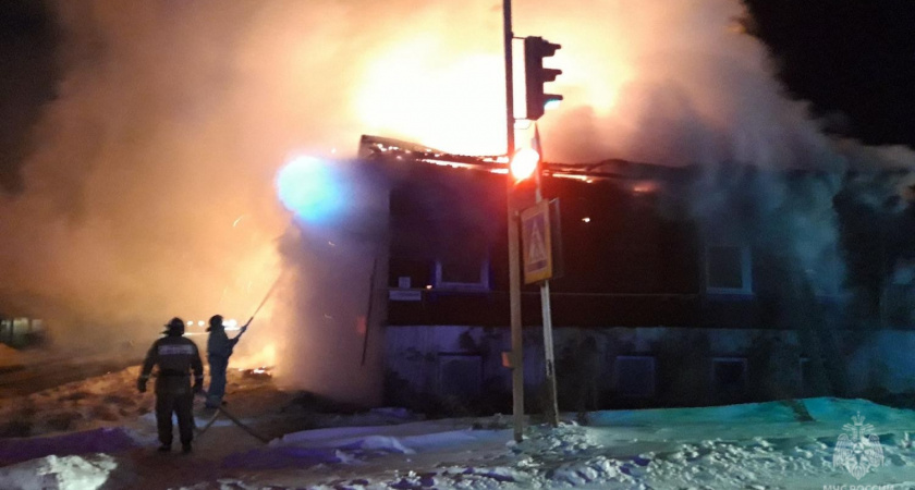 Появились детали смертельного пожара в Уржуме: пять человек удалось спасти