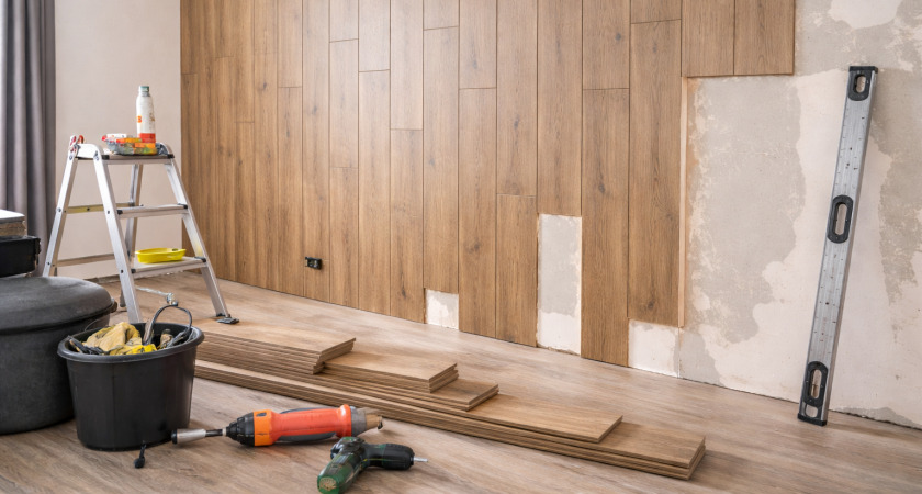 Ламинат на стене: модный прием, который чаще всего оборачивается проблемами - разрушит ваш ремонт полностью