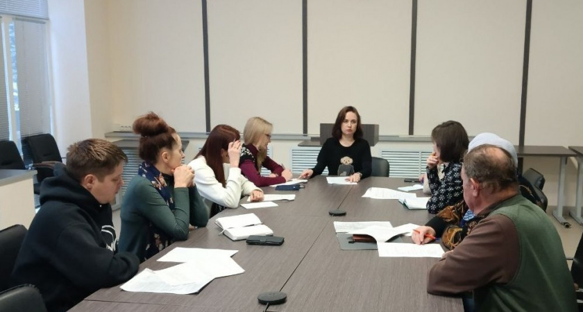 Не бойтесь бумажек: в Кирово-Чепецке устроили разбор полетов для инициативных групп