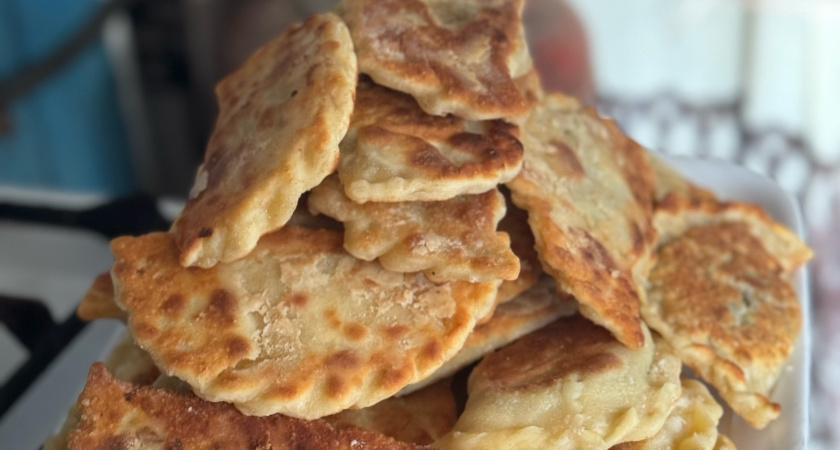 Вы больше не купите чебурек в кулинарии - незачем: готовлю их дома вкуснее опытных поваров