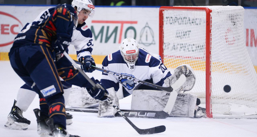 Кирово-чепецкая "Олимпия" проиграла курганцам, дважды пропустив в пустые ворота