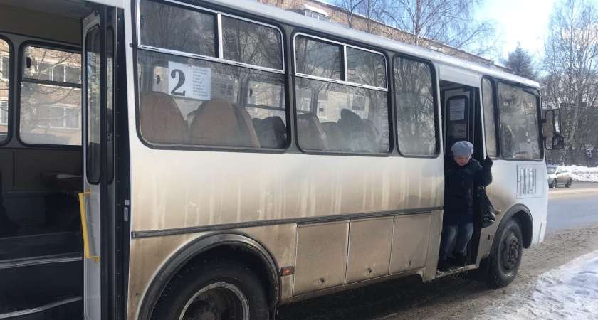 В первый день 2026 года пригородные автобусы изменят расписание 