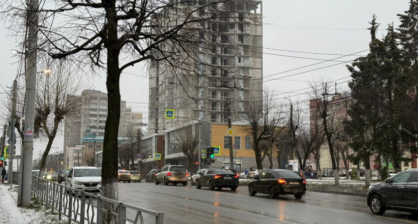 4 ошибки, которые допускают все водители во время прогрева авто зимой - это сильно "бьет" по машине. Вот как правильно 