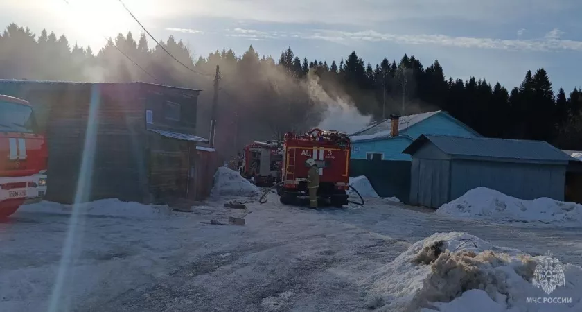 Кировские спасатели реагировали на 6 пожаров 31 декабря 