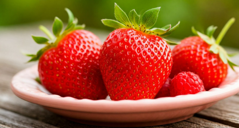 Рубанул правду: фермер рассказал, почему нельзя есть раннюю клубнику - запомните раз и навсегда 