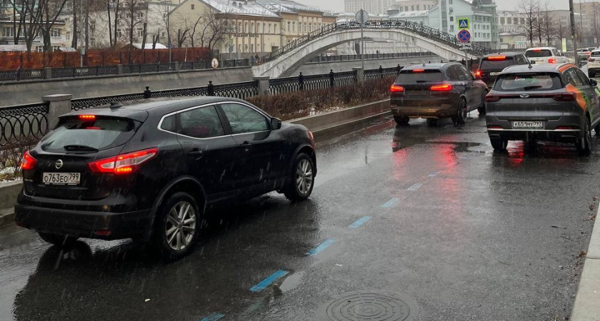 Юрист выяснил, можно ли проехать на скорости 71 км/ч под знаком 50 и не получить штраф с камеры