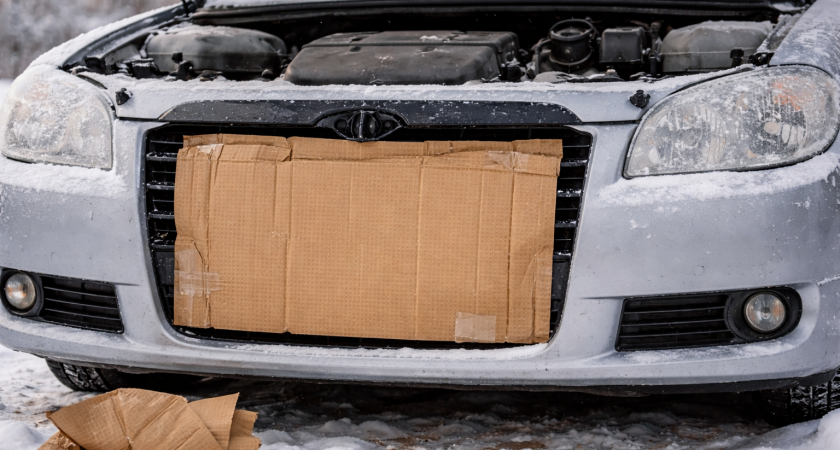 Почему зимой нельзя полностью закрывать радиатор автомобиля картонкой: большинство водителей узнают об этом только в сервисе