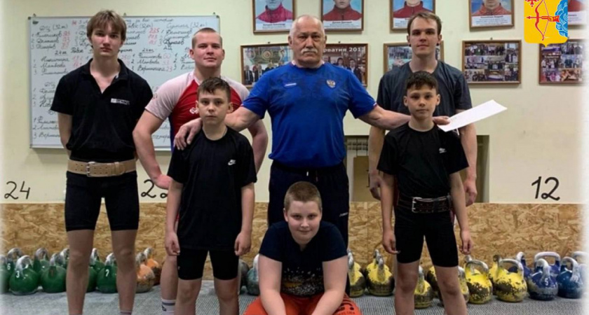 40 спортивных школ Кировской области обновят инвентарь на 44 миллиона рублей