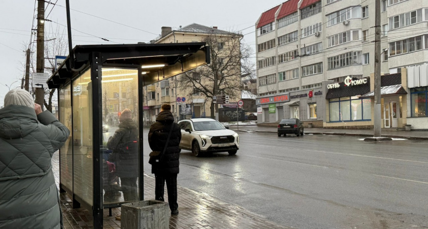 Должны ли водители пропускать "маршрутки" которые стартуют от остановки - автоюрист поставил точку