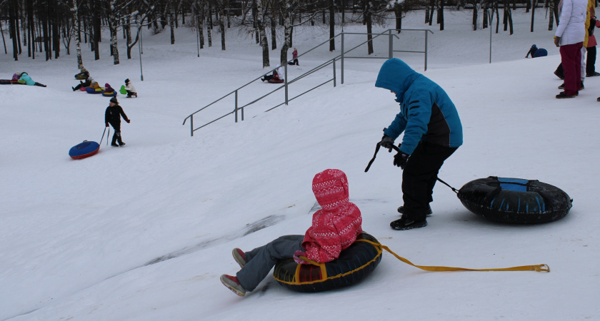 В Кирове после катания на "ватрушке" школьнику потребовалась операция