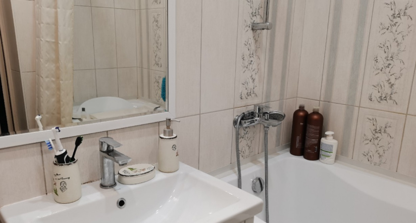 Избавилась от слоя вековой пыли на вентиляционной решетке в ванной. Узнала японскую хитрость 