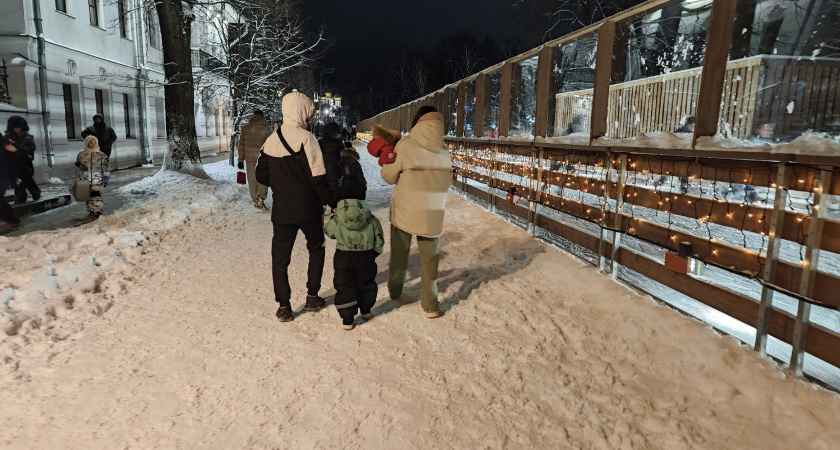 В Кировской области продолжается поддержка семей в трудных условиях