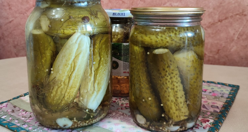 Не выливайте рассол: лучшее применение - рассыпчатое печенье с пикантной ноткой. Рецепт, который стоит запомнить