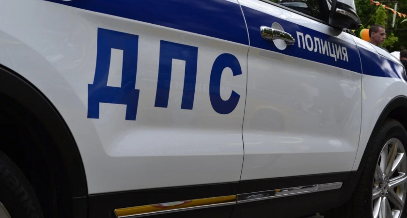 Зачем инспектор ГИБДД открывает заднюю дверь авто - об этом должен знать каждый водитель