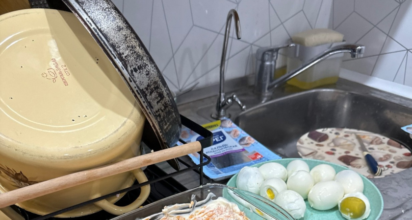 Так хранить сковородки и кастрюли нельзя - сама допускала эти 3 ошибки, теперь сижу и слезы утираю