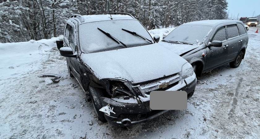 В массовом ДТП под Кирово-Чепецком травмы получил водитель "Оки"