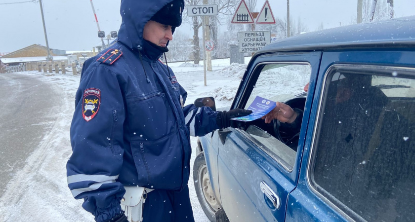 Как нельзя отвечать на вопрос инспектора ГАИ «Когда последний раз выпивали?»: эти слова почти всегда приводят к дополнительной проверке