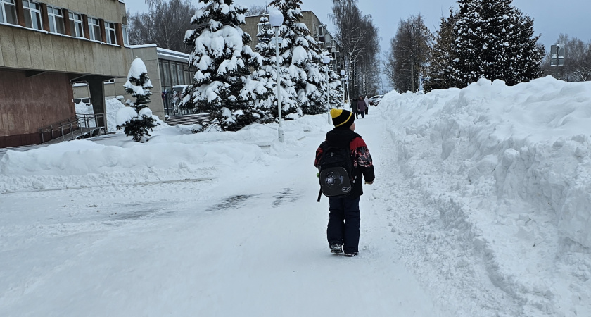 24 января в Кировской области ожидается снег и гололедица