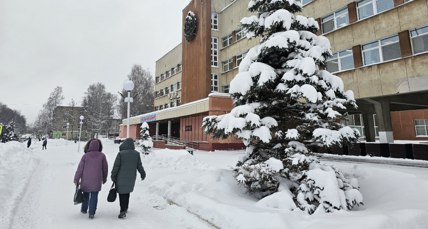 Массовое ДТП, разбирательство со школьным автобусом и изменения в структуре власти: что читали чепчане на неделе 