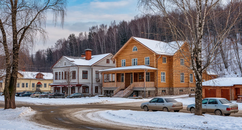 Крошечный городок в Центральной России стал популярным центром туризма: что в нем особенного