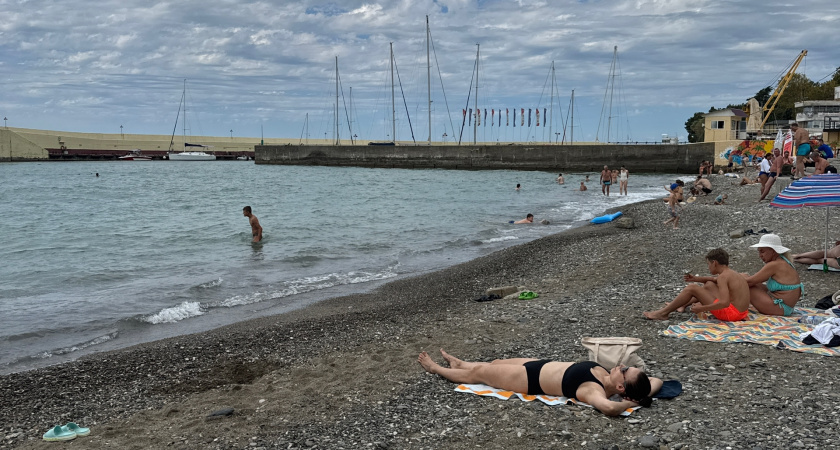Даже море не в радость: уехала из Сочи в деревню - почему самый дорогой город России совсем не подходит для жизни