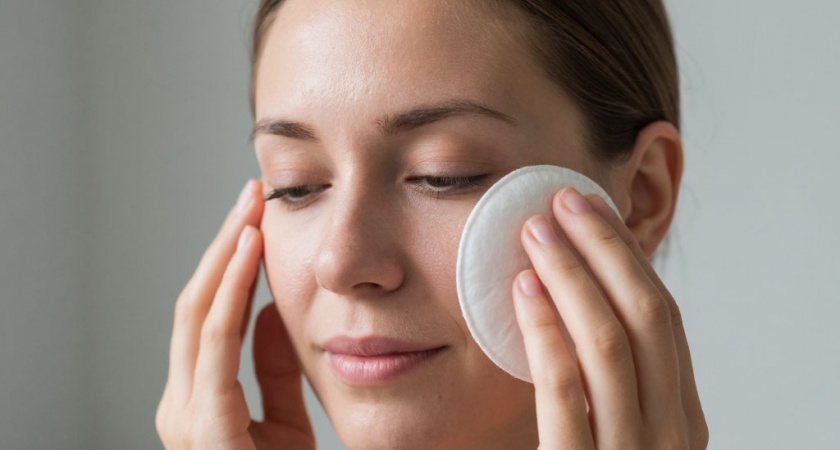 Умываться водой больше не модно: утренний ритуал японок стоит копейки, а результат виден годами