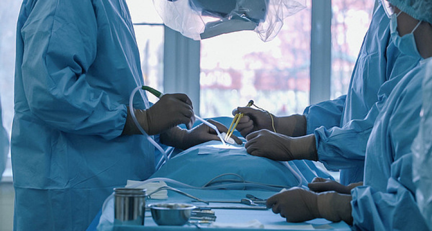 В Кирове нейрохирурги удалили опухоль у женщины после родов