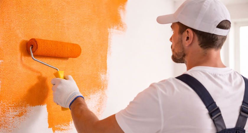 Узнала, что даже самую дорогую моющуюся краску нельзя мыть: маляр со стажем раскрыл секрет, почему
