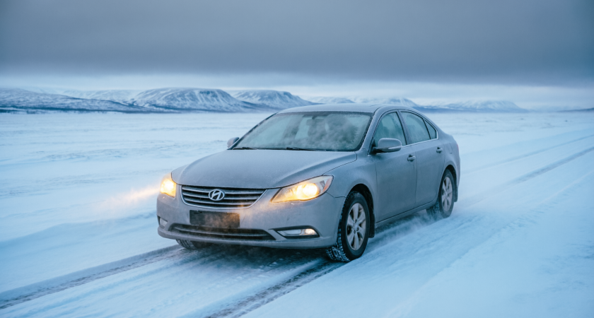 Что делать, если машина заглохла при -45°С в 150 км от людей: 5 вещей, которые спасли нам жизнь в Якутии