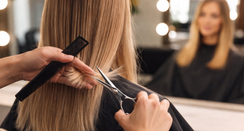 Волосы в феврале стригу только по этому лунному календарю: растут на 5 см в месяц и кончики е секутся