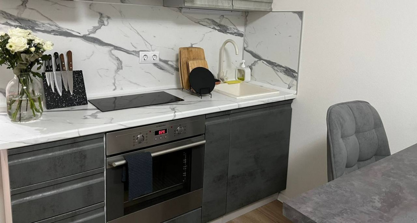 3 "пшика" на духовку – нагар отлетает ошметками: ни липкого жира, ни налета - все сияет чистотой