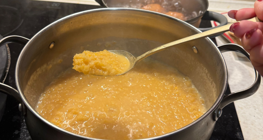 Быстрая молочная каша, для которой и крупы никакой не надо - вкус у нее особенный