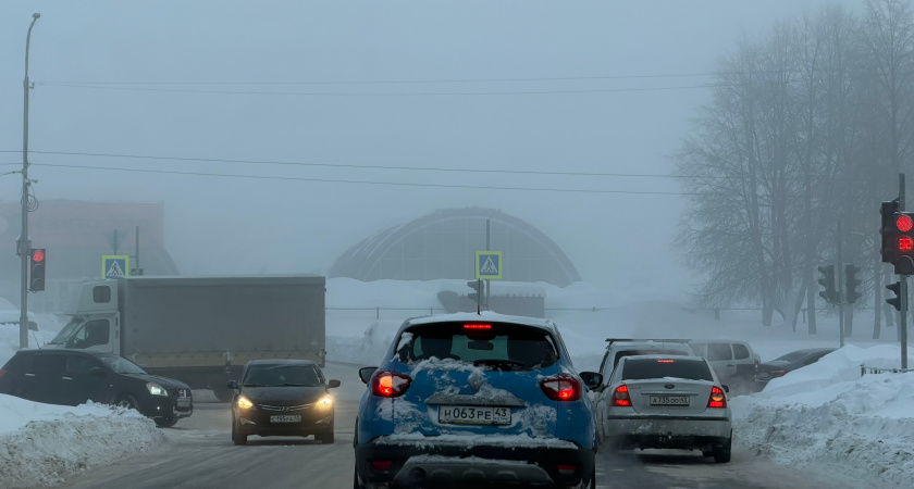 Что делать, если вы уже пересекли стоп-линию и вдруг загорелся красный сигнал светофора - в ГАИ все разъяснили