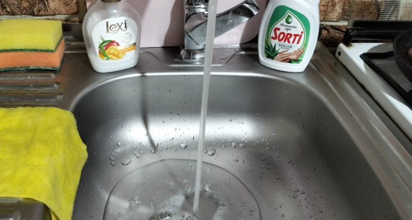 Сделала моющее средство из 2-х ингредиентов - отмыла все до блеска: жаль, что узнала о лайфхаке только в 40