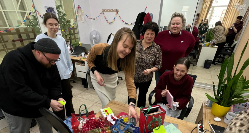 Эти вещи о себе категорически нельзя рассказывать окружающим: 6 главных советов