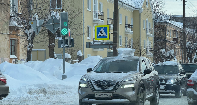 Как водителю поймать зелёную волну на светофоре и проезжать всю дорогу без остановки